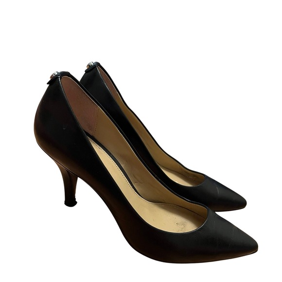 Michael Kors Womens 7M Black Leather Pointed Toe Classic Pumps - Picture 1 of 7